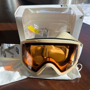Youth / Small Ladies snowboard /ski goggles